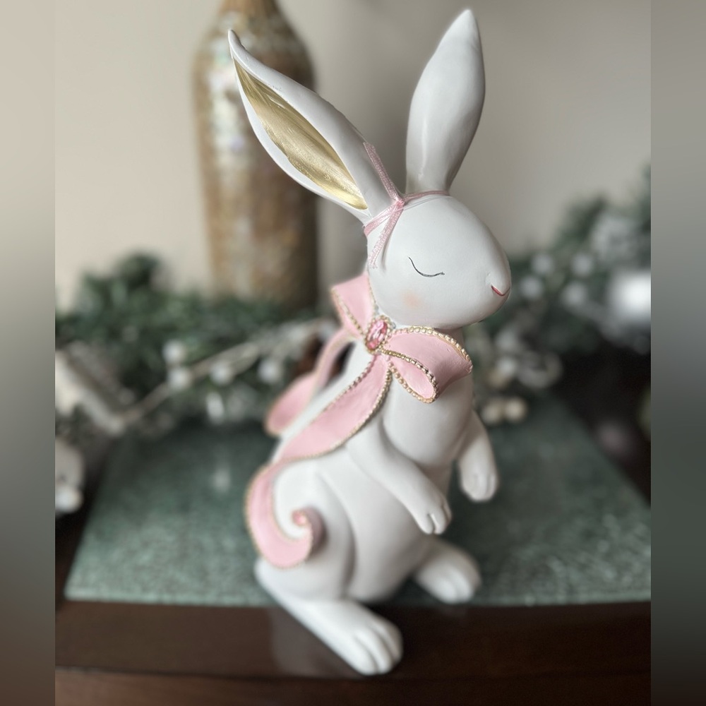 Cupcakes and Cashmere Easter Bunny with bow